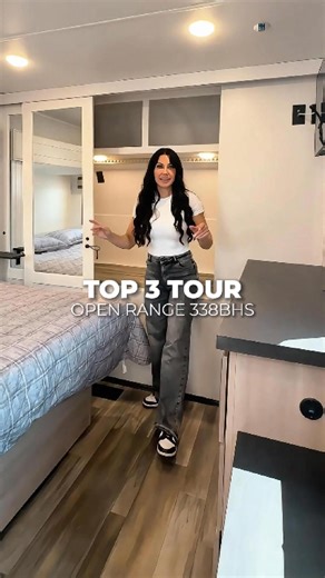 Big Bunkhouse Mega Lounge = Family Win! 🛏️🔥 The 2026 Open Range 338BHS is a bunkhouse travel trailer that goes big on comfort, space, and luxury. Built for families who need room to stretch out — family meals, movie nights, and friend visits all feel at home here. – Spacious bunkhouse with two bunks & additional sleeping options – Mega lounge slide-out for gathering & relaxation – Full kitchen with kitchen island & large 20-cu ft refrigerator – Dual awnings (2x 11′6″) for extended outdoor livi