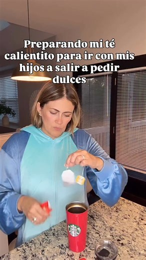 No se olviden de preparar su té caliente . . . #humor #halloween #treatortreat #tecaliente #liloandstitch | Analia Mir