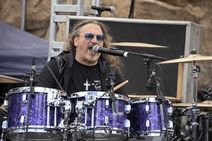 KISS Drummer Eric Singer Didn’t Expect to Play Again