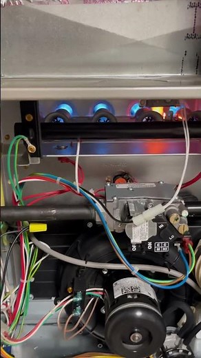 Checking Bryant Furnace Burner Flames | Code 33 | Code 13