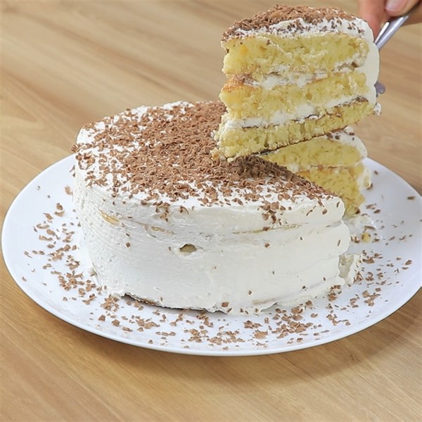 90K views · 742 reactions | We poured the condensed milk into a bowl and in 15 minutes the treat was ready. | Barbie's Kitchen | Facebook