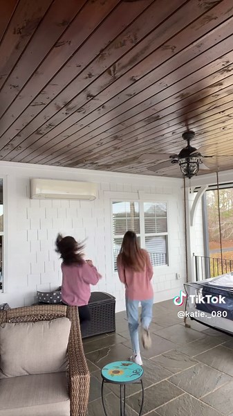 I miss my emilu and being stupid together😭😭@Emily