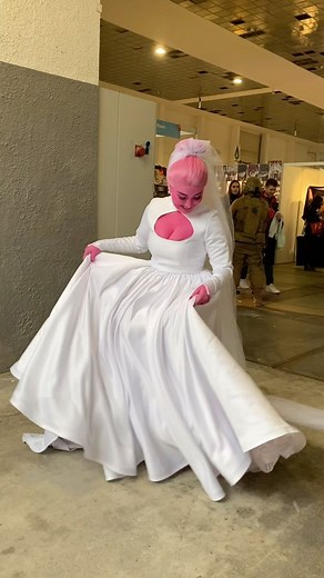 Fiona on Instagram: "Here is the full cosplay in action 💖💖 . Persephone in her wedding dress from the @webtoonofficial Lore Olympus Bodypaint is from @cosmazeshop Cosplay is made by me ——————————————————————————————— #madeinasia #madeinasia2024 #loreolympus #loreolympuscosplay #persephone #persephonecosplay #cosplay #webtooncosplay #belgiancosplayer #webtoon"