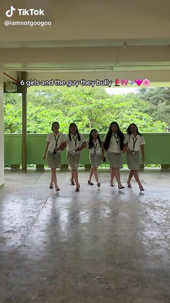 6 Girls and the Guy They Bully: Friendship Dynamics