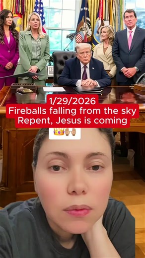 Fireballs falling from the sky! 🔥 #fireball #fyp #foryoupage #creatorsearchinsights #endtimesprophec