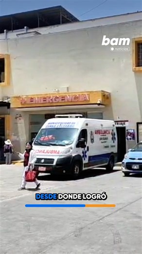 🚨 Fuga de interna embarazada del hospital Honorio Delgado queda registrada en cámaras 🚨 #AREQUIPA. Las autoridades revisaron las cámaras de seguridad del hospital Honorio Delgado Espinoza, donde se observa el momento en que la interna Viviana Rivadeneya Mariano, con aproximadamente 40 semanas de embarazo, se fugó del nosocomio a las 3:12 a. m. de este lunes 25 de enero, sin portar grilletes 📹⚠️. De acuerdo con las imágenes, la reclusa abandonó el hospital sin ser advertida, sin presencia visi