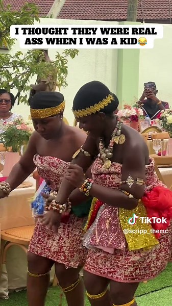 I couldn’t be the only kid with that mindset?😂 Reception Mc: @scripp_themc 🎥: @KOFI KAY 🎥 #EdemStella #Deya #wedding #viral #ghweddings #fyp #fypシ゚