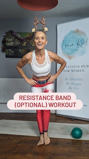 Resistance band workout 例 Another versatile bit of kit, the resistance band! 例 Here I've got 3 simple exercises targeting core and lower body with the optional use of a resistance band! 例 1. Side bend, back extension 2. Squat with heel raise 3. Lunge with rotation Try each exercise for 40s with a 20s recovery and repeat! | Laura Kidd Fitness | Facebook