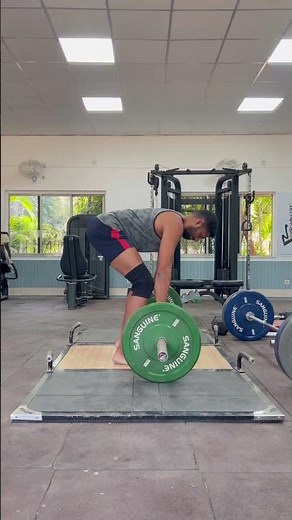 Barbell bent over row vs pendlay rows