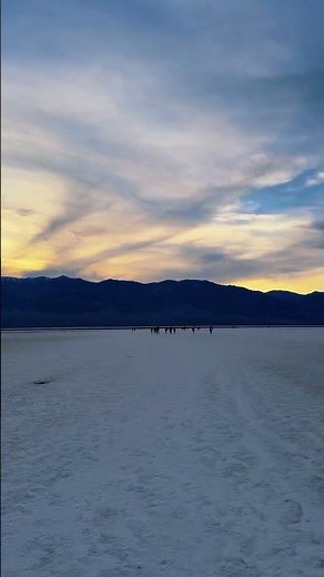 📍Badwater Basin at Death Valley. Absolutely Breathtaking #fyp #beautiful #view #travel #california
