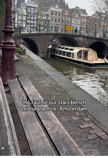 I found the Fault in Our Stars Bench in Amsterdam!! This is probably the second time around that I’ve tried to find this iconic The Fault in Our Stars bench. I had seen a TikTok about this before and wanted to find it myself. They suggested in the comments to simply search up “The Bench” on Google Maps, but it was definitely not the same one. “The Bench” on Google Maps is located in Prinsengracht, which is a 20 minute walk away from the real filming area of the movie. Thankfully, while I was sea