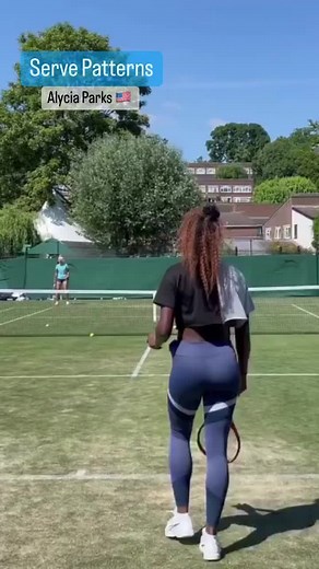 Two common and effective serve patterns from @alycia.parks 🇺🇸 in London 🍃-#tennis #tennislife #tennisfans #tennisball #tennisplayer #tennismatch #tennisdrills #wimbledon #serve #servepatterns #alyciaparks