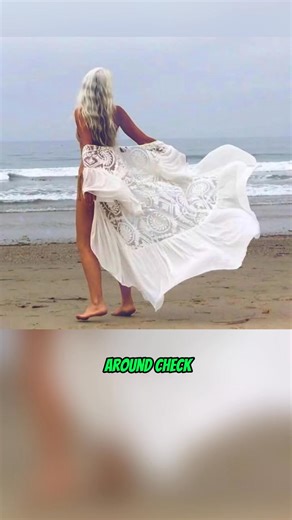 At 69, she is dubbed ‘The world’s most beautiful grandmother’ –but wait till she turns around... Check the comments 👇🏻😲. | Cool Gadget
