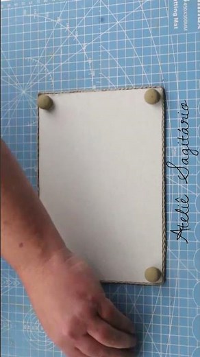 Decorating idea using recycled materials.