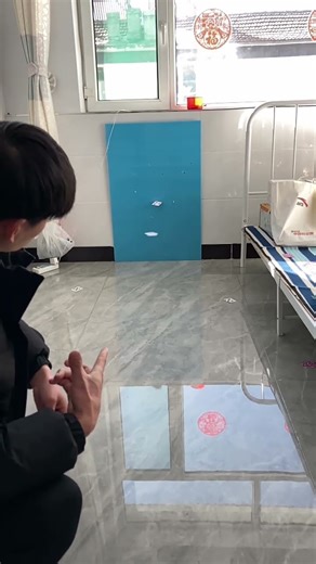 Flying cards with fingers and hitting the target continuously #Growth Plan