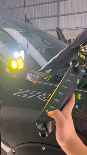 63K views · 541 reactions | Many people are curious about the functionof the 6-wav switch. This video demonstrates how it can controlvarious modified lighting systems, free upadditional installation space for AdaptiveCruise Control (ACC),integrate switchingfunctions, and also provide a strobe feature.#silverado#sierra#switch #modification#gmc | Mixlander Xi | Facebook