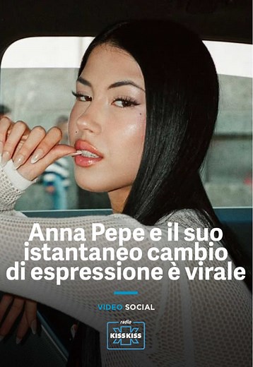 Durante le riprese del videoclip di “Push It” insieme a Kid Yugi, Anna stava ridendo nel backstage. Appena parte la sua strofa e si accende la telecamera, cambia espressione in un attimo, dimostrando una dote da grande artista 🔥 📹 TT | verabeddiesulmic #annapepe #kidyugi #pushit
