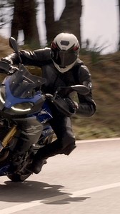 The BMW F 900 XR lets you take on every challenge the road throws at you with 105 hp at your command and Dynamic ESA. 💥🏍️ Are you up for it? Book your test ride at https://brnw.ch/21wZ0iN 🔥 #MakeLifeARide #BMWF900XR #BMWMotorrad | BMW Motorrad South Africa