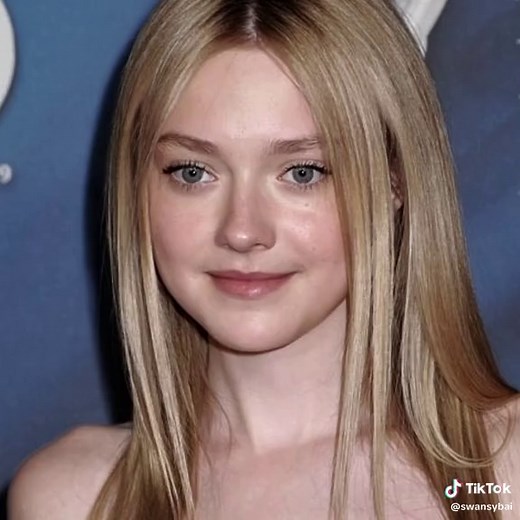 Swan Volturi: Kristen Stewart & Dakota Fanning in Twilight Saga
