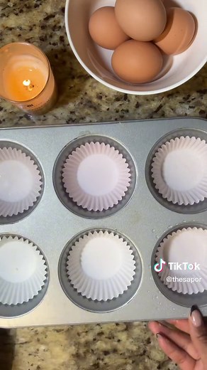 Delicious Blueberry Crumble Muffins Recipe