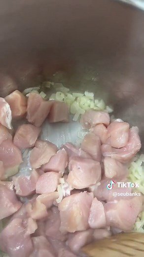 Delicious Instant Pot White Chicken Chili Recipe