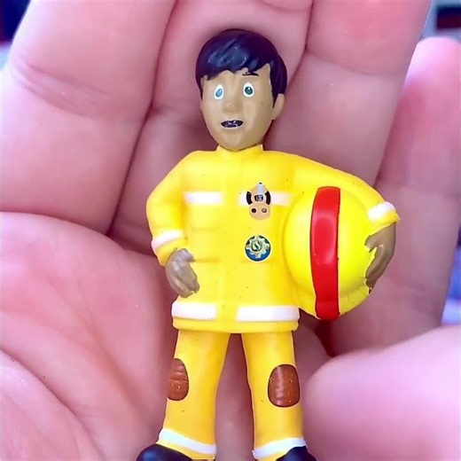 FIREMAN SAM Firefighter Oddly Satisfying ASMR Mystery Toy Feuerwehrmann Police Feuerwehrauto Police