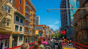 Golden Gate Bridge & City Highlights – San Francisco Hop-On Hop-Off Bus Tour (4K)