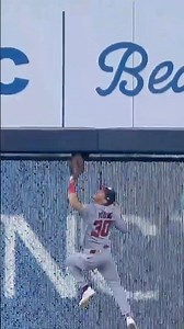 JACOB YOUNG CATCH OF THE YEAR ALERT 🤯