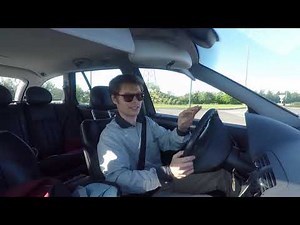 Revue automobile Mercedes C32 AMG - dynamique [2/2]