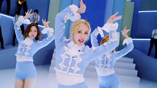 TWICE 『Fanfare』 Performance Video