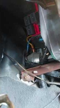 01 Ford Ranger XLT 4.0L Flasher/Hazard relay location