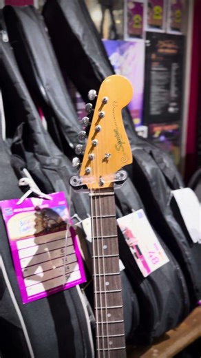 Squier Classic Vibe 60s Jazzmaster Electric Guitar, Laurel FB, Sonic Blue