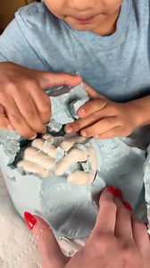 5.6K views · 12 reactions | The best spring art project! 曆  This original video was produced by Network Media and Brit & Richard | Parents Cooking Club | Facebook