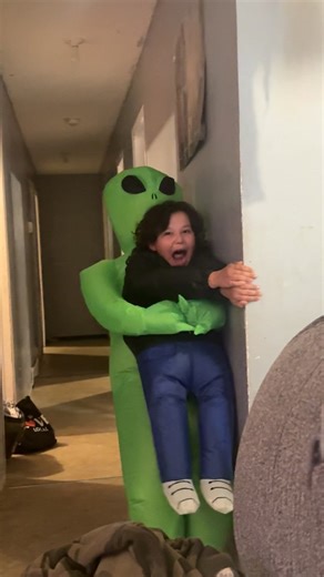  #aliencostume #halloween #2025 Buy now：https://t.site/4eSuwWF | Diresoctly | Facebook