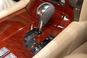 【レクサス LS 新型発表】新開発8ATの“匠の技” 1枚目の写真・画像 | レスポンス（Response.jp）