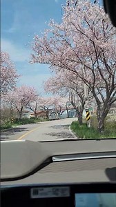 On April 18, 2026, I went on a trip with Ms. Jeon Won-ju the day before returning. She really enj...