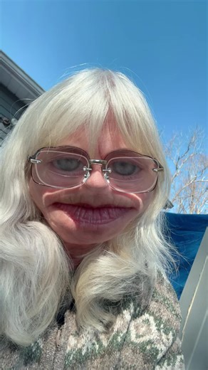 Angie Davis ❌ (@angiedavis89)’s videos with original sound - Alethea Crimmins