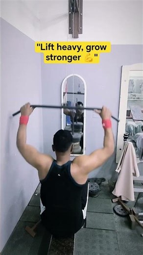 "Build your back, build your power 💯"#shorts #fitness #BackWorkout #gymmotivation