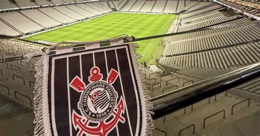 Próximo de ser anunciado, novo reforço do Corinthians conhece o Parque São Jorge