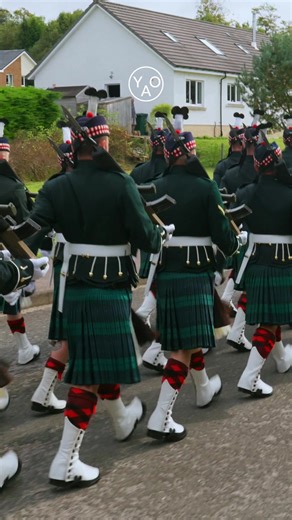 Awesome Marching in the Scottish Highlands - 2SCOTS #britisharmy #scotland #SCOTS #military #infantry