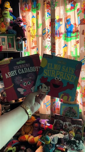 more sesame books for my collection! thanks to @Workman Publishing for gifting me with these super cool indestructibles books 🤠 #sesamestreet #abbycadabby #elmo #workmanpublishing #workmanpubkids #muppet #muppets #muppettok #muppetcore #theoriginalindestructibles