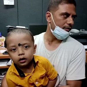 Just beeps for many, the beginning of a world of sounds for our CI users 💖 Look how Avyukt from India is happily reacting to those first sounds! Do you remember your activation day at the audiologist? 🔊 | MED-EL