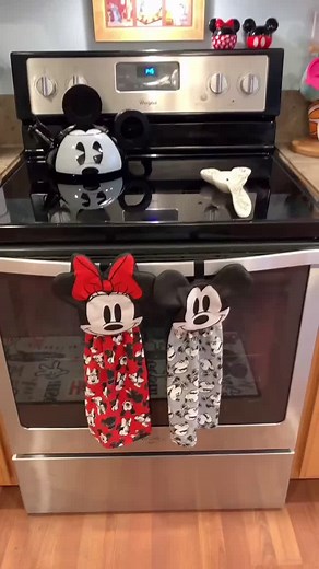 Disney Kitchen Decor Ideas with Mickey Mouse Theme