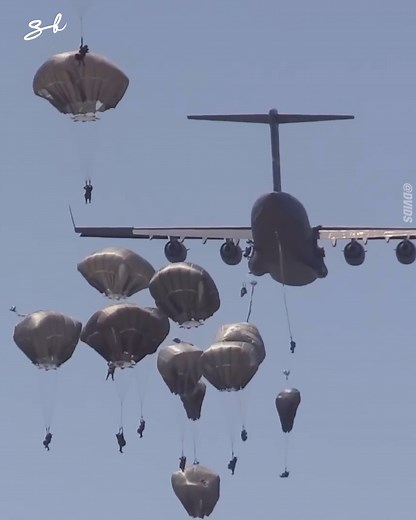 107K views · 2.2K reactions | It takes less than 50 seconds for over 100 paratroopers to jump from a C-17 military plane | Supercar Blondie | Facebook