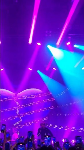 OMAR COURTZ PIENSASENMI PRIMERA MUSA TOUR 2025 En Vivo Live Concert#ousi#luarlal#concierto