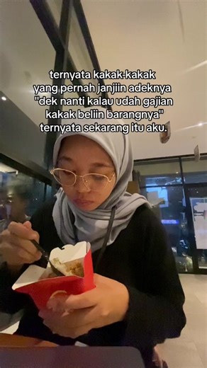 maaf ya beli hadiah ulang tahunnya habis gajian dulu🥺