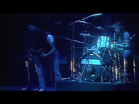 Status Quo - Stafford Bingley Hall, 9th January 1977 (AI Enhanced / Remastered)