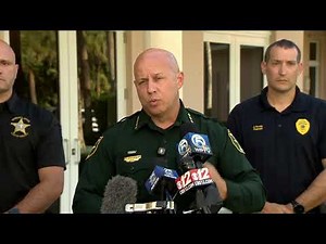 LIVE: Officials provide update on rollover crash involving Tiger Woods in South Florida