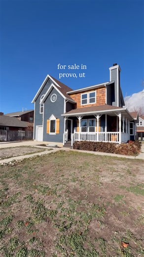 Luc Holdaway | Utah County Real Estate Agent on Instagram: "IMAGINE THE POSSIBILITIES 😮 ✨ Nearly 6,000 sq ft with 2 livable structures 💰 $1,195,000 🛏 6 Beds | 🛁 6 Baths | 📐 5,921 Sq Ft 🌳 0.29 Acres Main House Features: 🍳 180° kitchen views w/ wrap-around windows 🍷 Butler’s pantry + 8-burner Wolf range 🔥 8-ft hearth in great room perfect for family gatherings 🛏 3 bedrooms + 4 bathrooms with spacious living areas Back Building Features: 🛏 3 private rooms ideal for guest suites or office