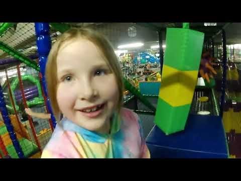 🌈🎠 Indoor Fun Park Challenge | 🔍 Find the Lost Item